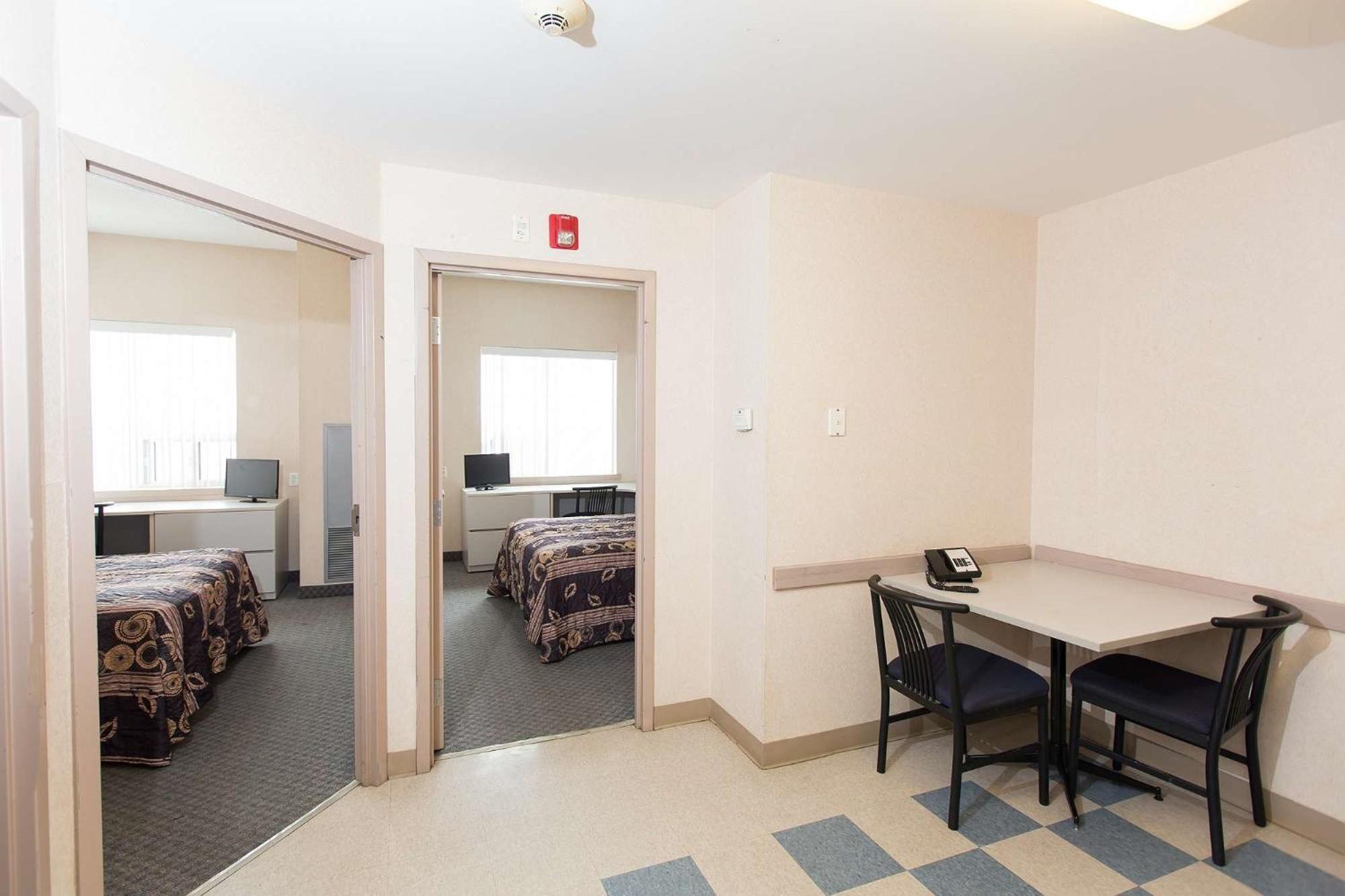 Residence & Conference Centre - Kitchener-Waterloo Dış mekan fotoğraf
