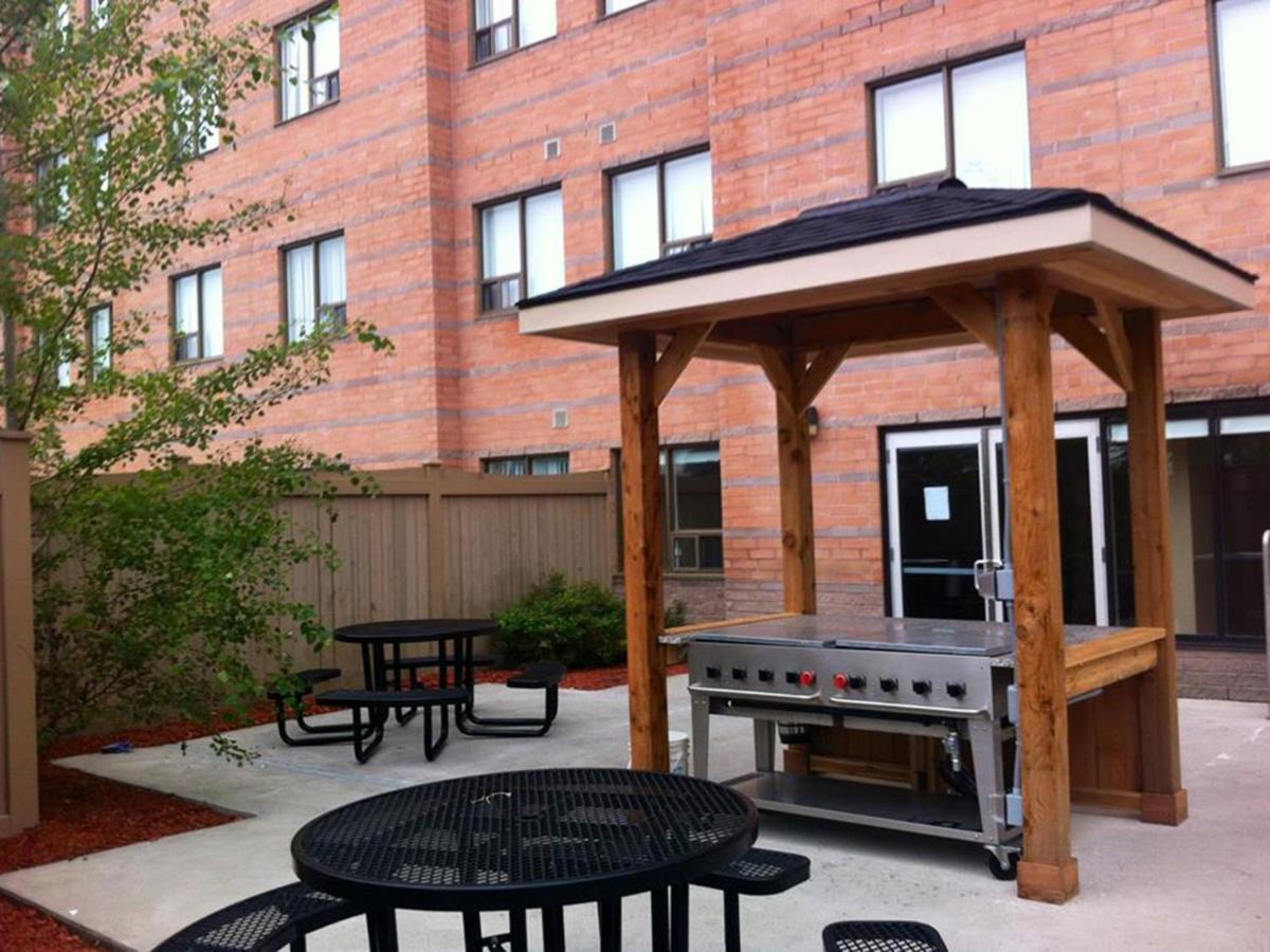 Residence & Conference Centre - Kitchener-Waterloo Dış mekan fotoğraf